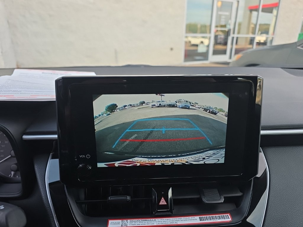 Used 2025 Toyota Corolla LE FWD image 19