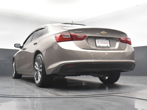 Used 2023 Chevrolet Malibu LT w/ Driver Confidence Package image 19