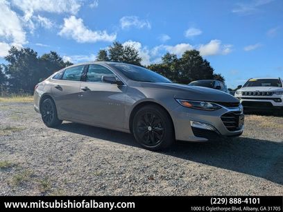 Used 2025 Chevrolet Malibu LT