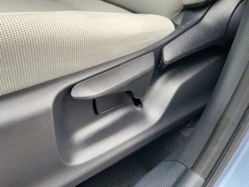 Certified 2024 Toyota Corolla Cross L FWD image 16