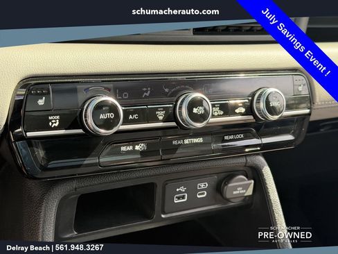 Used 2023 Honda Pilot Touring image 24