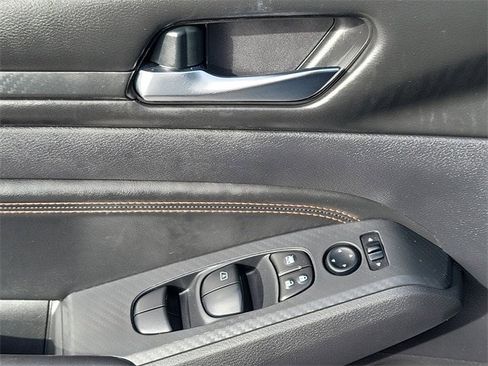 Used 2020 Nissan Altima 2.5 SR w/ Premium Package image 21