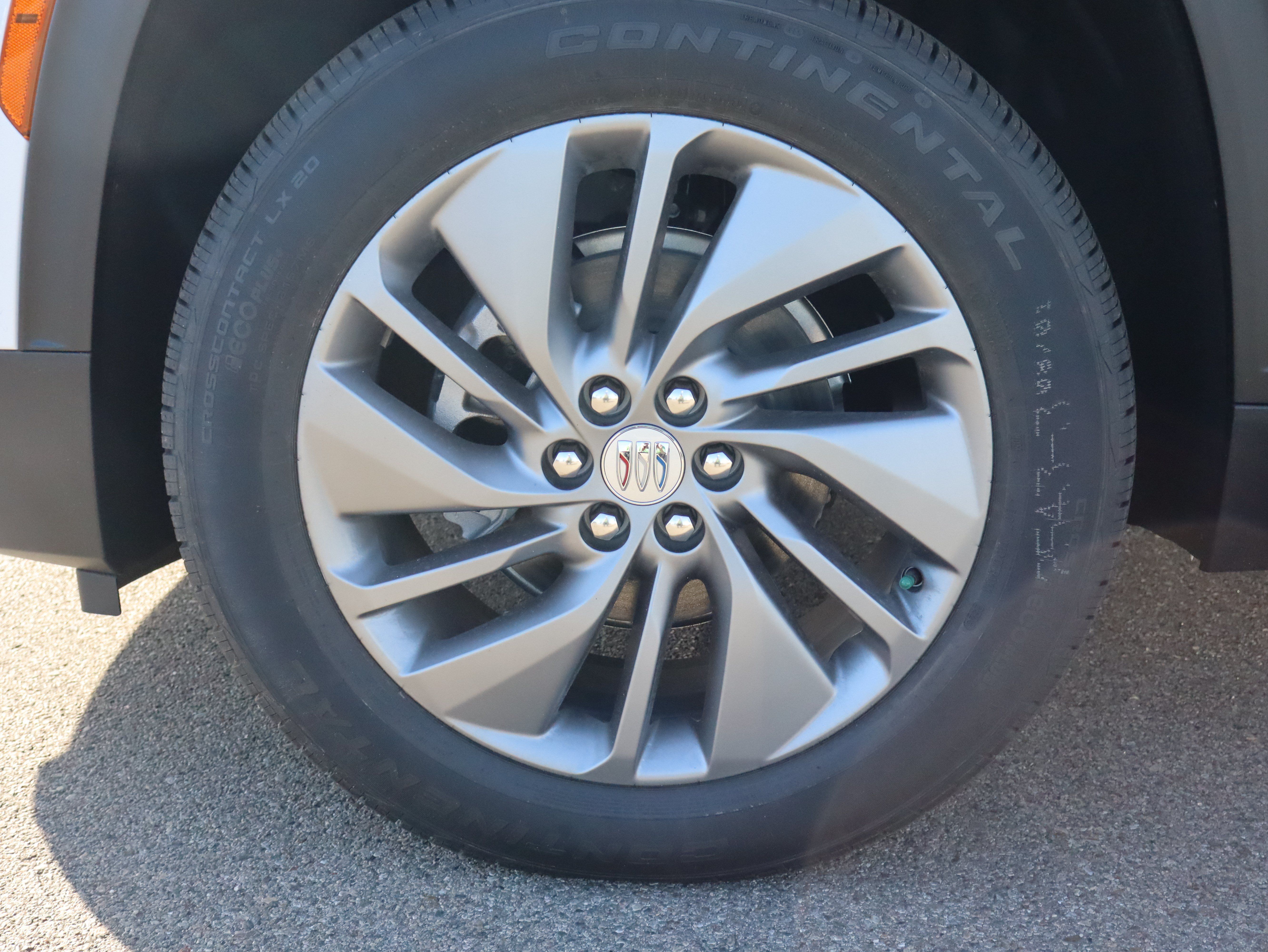 New 2027 Buick Enclave Preferred w/ Power Package AWD/4WD image 17