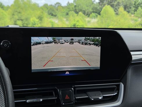 Used 2025 Chevrolet TrailBlazer LT FWD image 20