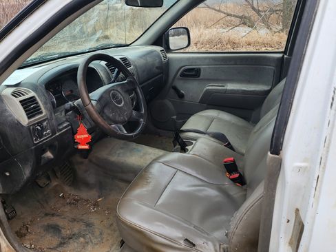 Used 2010 Chevrolet Colorado W/T image 5