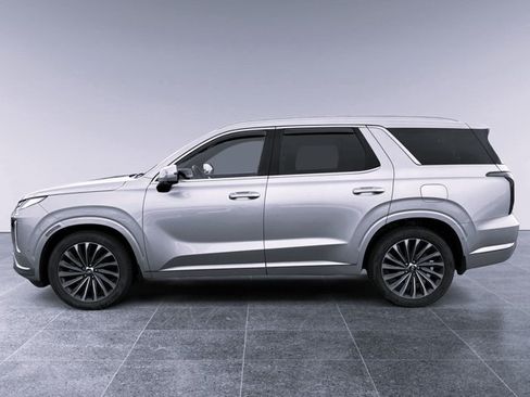 Used 2025 Hyundai Palisade Calligraphy AWD/4WD image 4