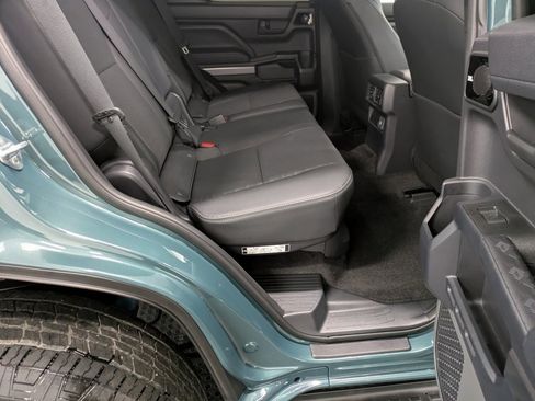 Used 2025 Toyota 4Runner TRD Off-Road Premium image 26