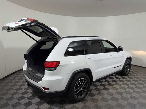 Used 2021 Jeep Grand Cherokee Trailhawk AWD/4WD image 23