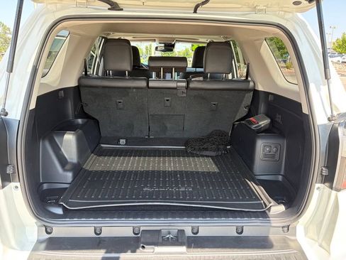 Used 2023 Toyota 4Runner Limited AWD/4WD image 20