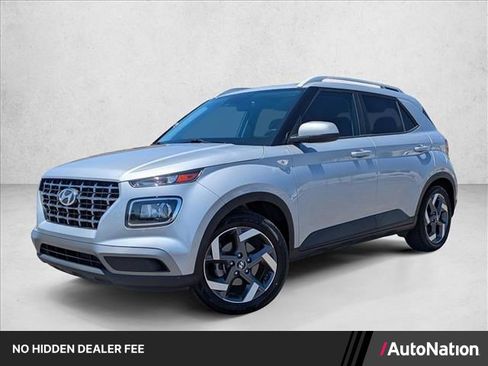 Used 2022 Hyundai Venue SEL FWD image 1