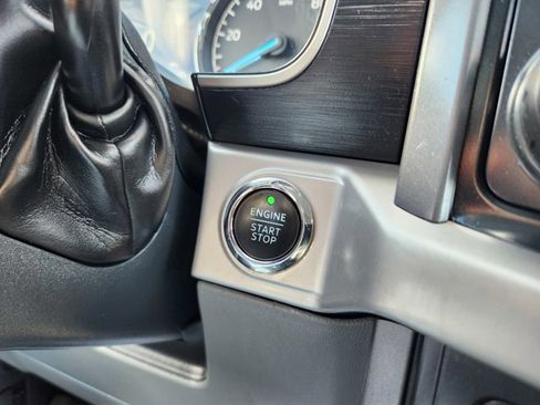 Certified 2022 Ford F150 XLT w/ Equipment Group 302A High image 23