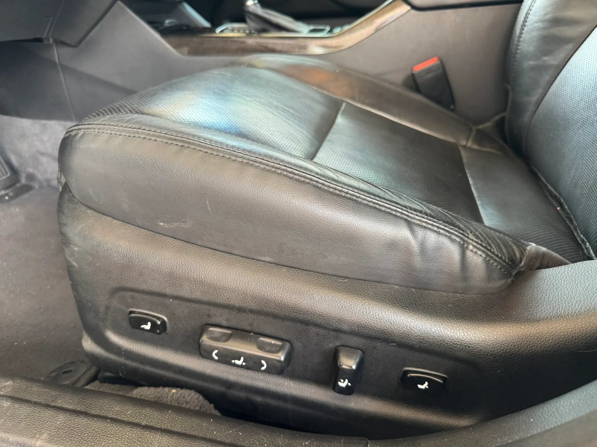 Used 2016 Kia Cadenza Premium FWD image 11