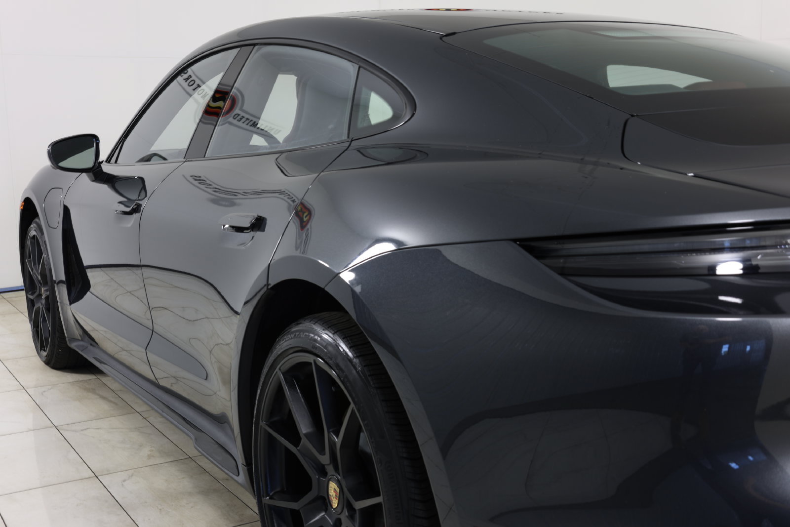 Used 2024 Porsche Taycan GTS w/ Premium Package (P6U) AWD/4WD image 42