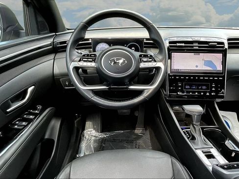 Used 2022 Hyundai Santa Cruz Limited AWD/4WD image 11