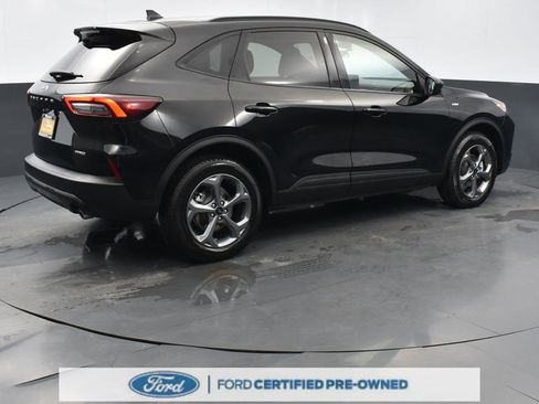Certified 2025 Ford Escape ST-Line image 4