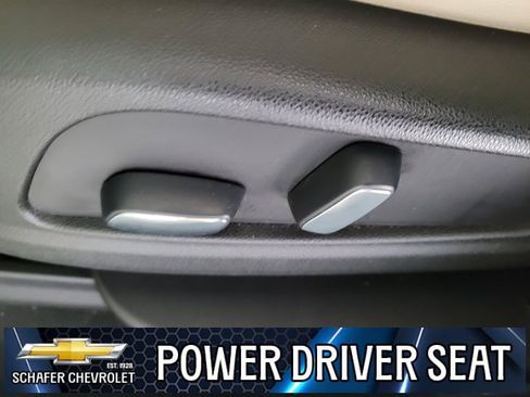 Used 2018 Cadillac XT5 FWD image 33