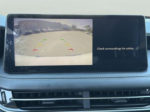 Used 2023 INFINITI QX60 Pure FWD image 10