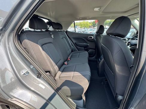 Certified 2026 Hyundai Venue SEL FWD image 22