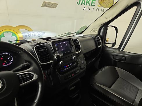 Used 2024 RAM ProMaster 2500 w/ Quick Order Package 22G SLT FWD image 22