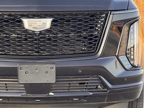 Certified 2025 Cadillac Escalade ESV Sport Platinum w/ LPO, ONYX Package image 8