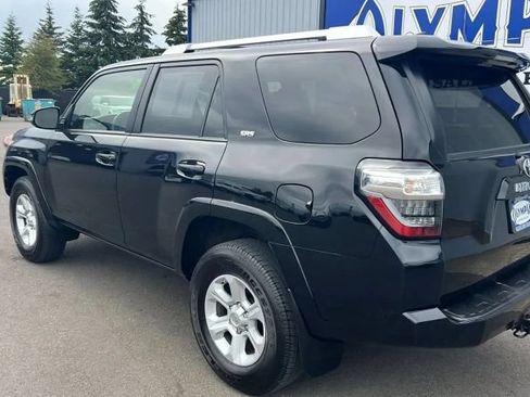 Used 2018 Toyota 4Runner SR5 Premium AWD/4WD image 12