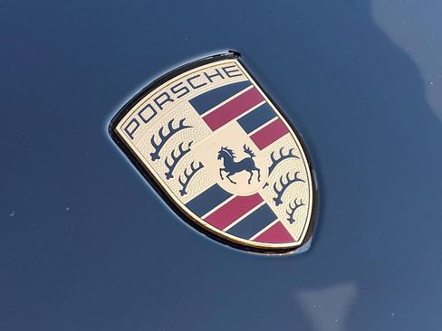 Used 2018 Porsche 718 Cayman GTS image 11