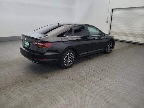 Used 2019 Volkswagen Jetta SE FWD image 10