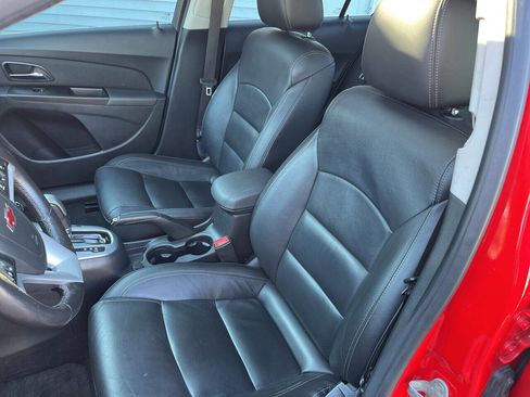 Used 2014 Chevrolet Cruze LTZ w/ RS Package FWD image 13