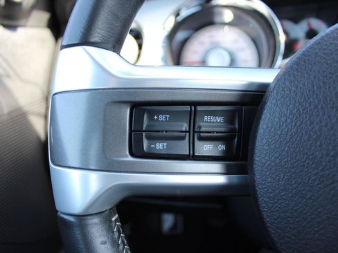 Used 2010 Ford Mustang GT RWD image 93