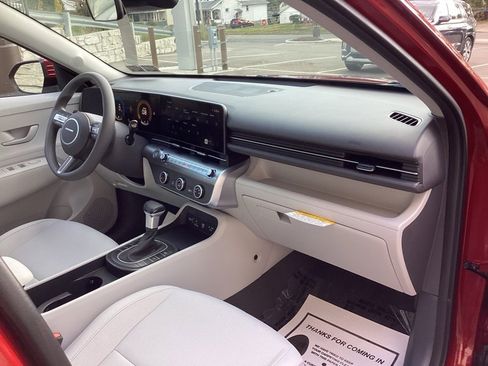 New 2026 Hyundai Kona SE image 20