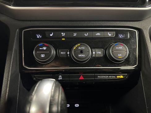 Used 2022 Volkswagen Atlas SE image 31