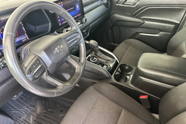 Used 2023 Chevrolet Colorado Trail Boss w/ LPO, Skid Plate Package AWD/4WD image 10