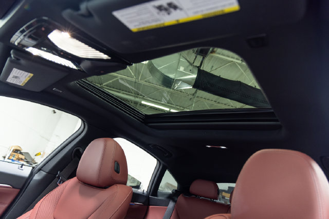 Certified 2024 BMW i4 eDrive40 w/ M Sport Package RWD image 12