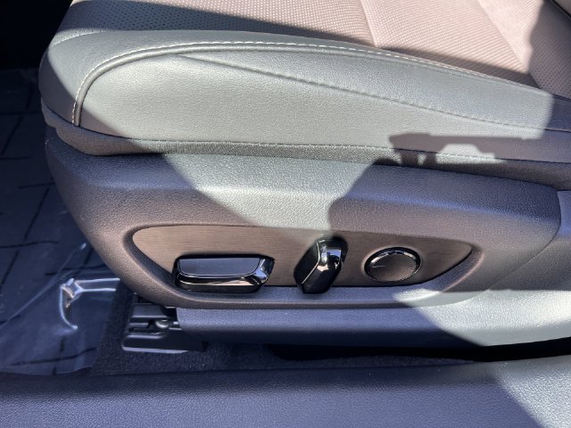 Certified 2025 Lexus ES 350 w/ Premium Package FWD image 10