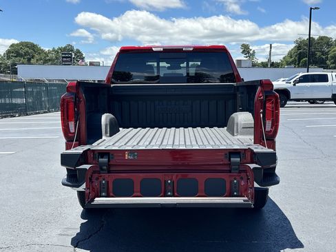 Used 2025 GMC Sierra 1500 SLT w/ SLT Premium Plus Package AWD/4WD image 14