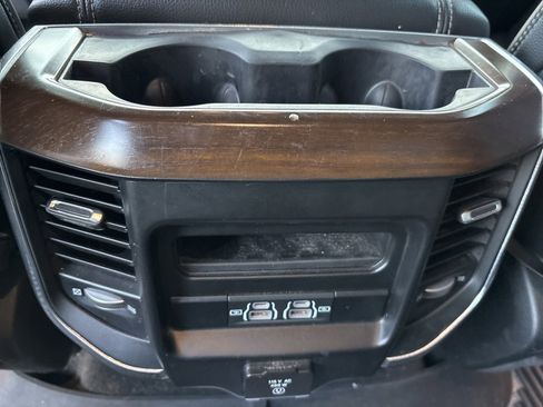 Used 2021 RAM 1500 Laramie image 10