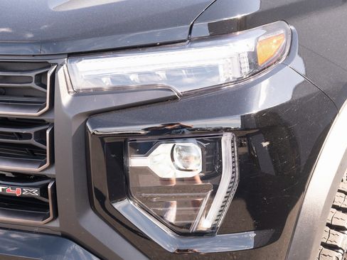 Used 2024 GMC Canyon AT4X image 23