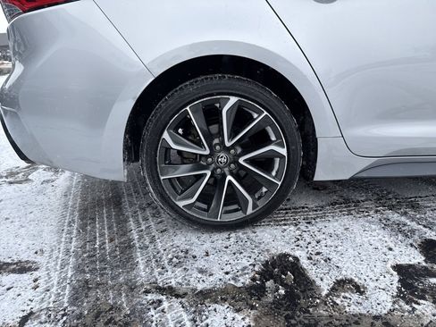 Used 2021 Toyota Corolla SE image 33