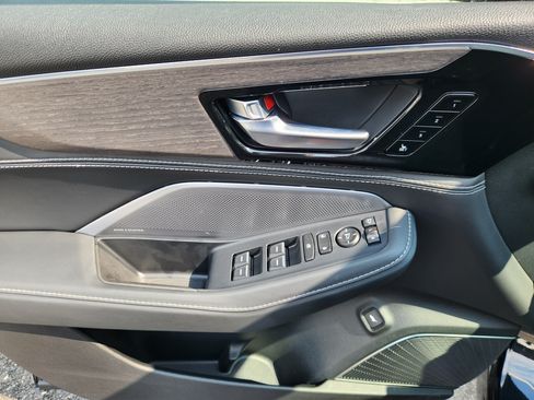 Certified 2026 Acura MDX SH-AWD w/ Advance Package image 19