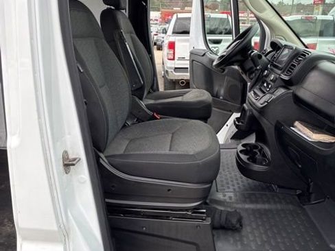 Used 2023 RAM ProMaster 2500 image 11