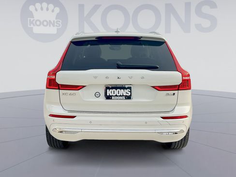 Certified 2022 Volvo XC60 B6 Inscription w/ Advanced Package image 5