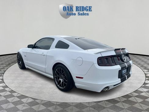 Used 2014 Ford Mustang GT RWD image 7