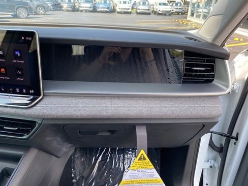 New 2025 Volkswagen Tiguan S image 47