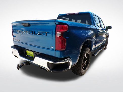 Used 2023 Chevrolet Silverado 1500 LT w/ Z71 Off-Road Package AWD/4WD image 6