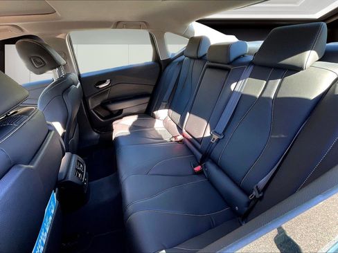 Used 2024 Acura TLX w/ Technology Package image 28