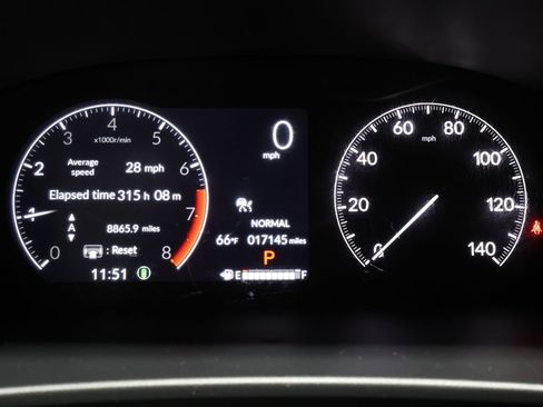 Used 2025 Honda CR-V LX image 11