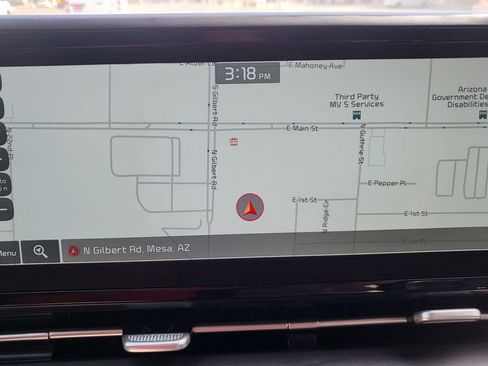 Used 2022 Kia Carnival EX FWD image 35