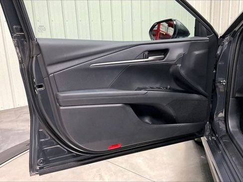 Used 2026 Toyota Camry SE w/ Multimedia Upgrade Package FWD image 23