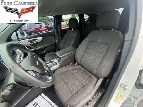 Used 2019 Chevrolet Blazer LT FWD image 24