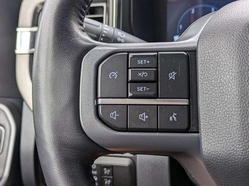 Used 2024 Ford F250 Lariat w/ Black Appearance Package AWD/4WD image 26